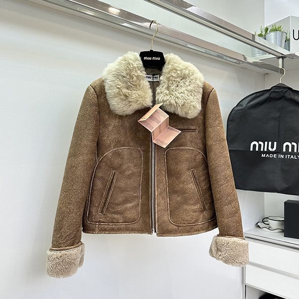 Very popular all over the world? Miu Miu jacket with fur fake myh95154 Very popular all over the world? Miu Miu jacket with fur fake myh95154