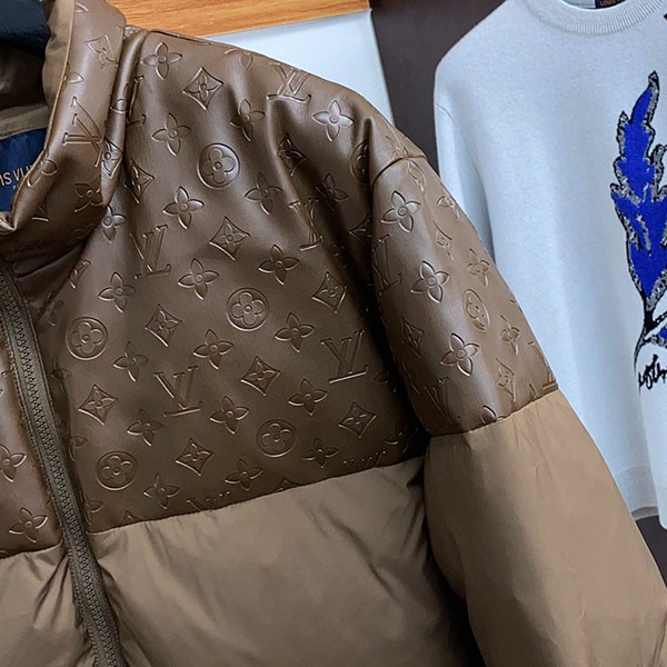 Louis Vuitton replica monogram down jacket vuy09988
