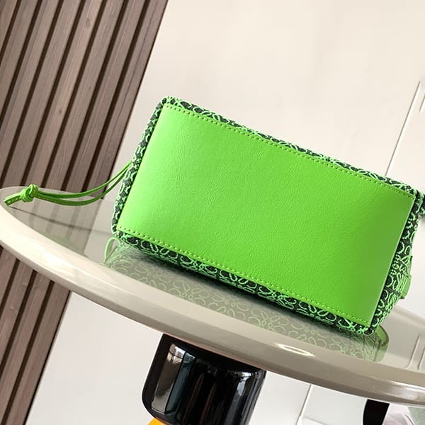 Free shipping Loewe replica Anagram Cuby bag 2 sizes lon08065