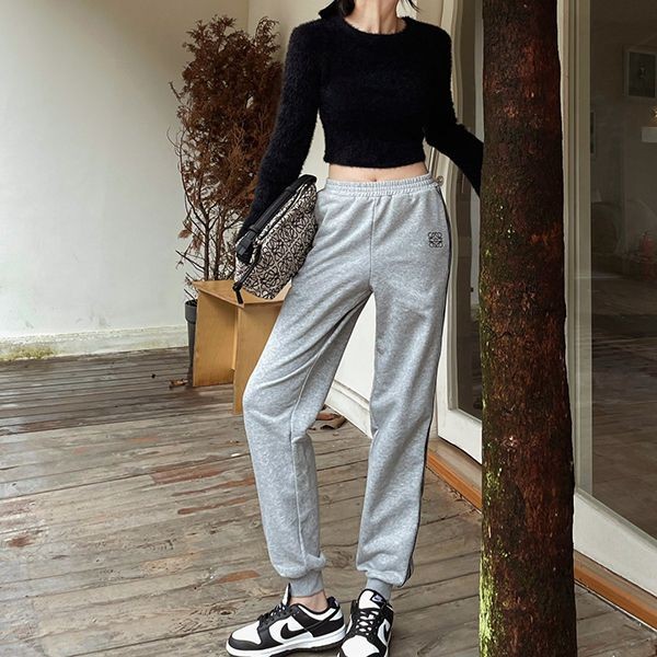 Extremely eye-catching! Replica Loewe sweatpants with anagram embroidery loz34223