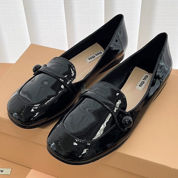 n grade recommended miumiu replica patent leather shoes myp63957