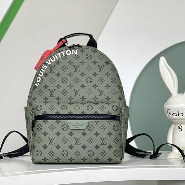 Louis Vuitton Discovery PM Backpack M46802 Louis Vuitton Discovery PM Backpack M46802