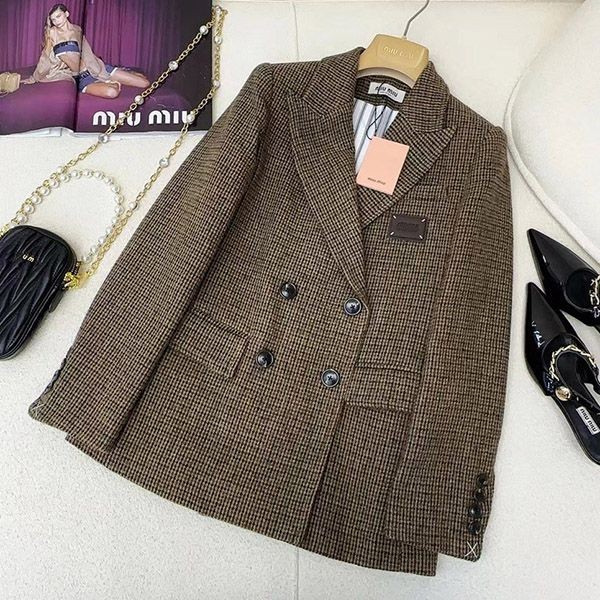 Immediate delivery Miu Miu single-breasted fake jacket myo13965 Immediate delivery Miu Miu single-breasted fake jacket myo13965