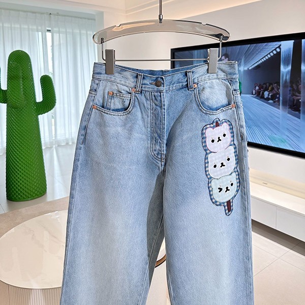 Gucci Animal Embroidered Denim Pants Replica guo68408