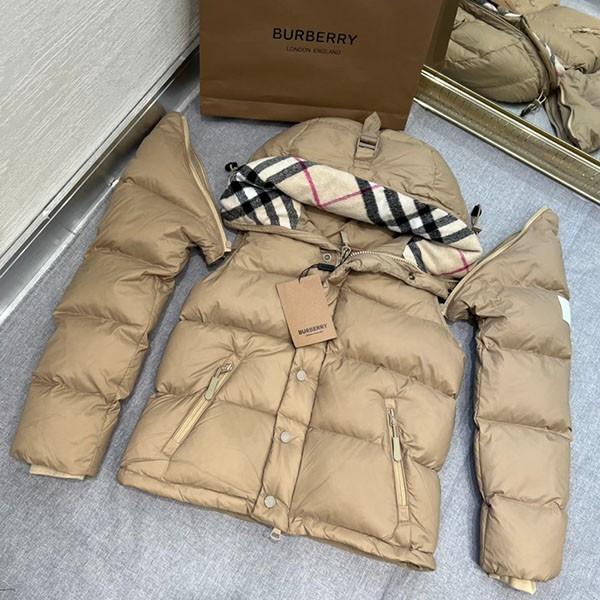 Burberry LOCKWELL Down Jacket Replica Bab76654