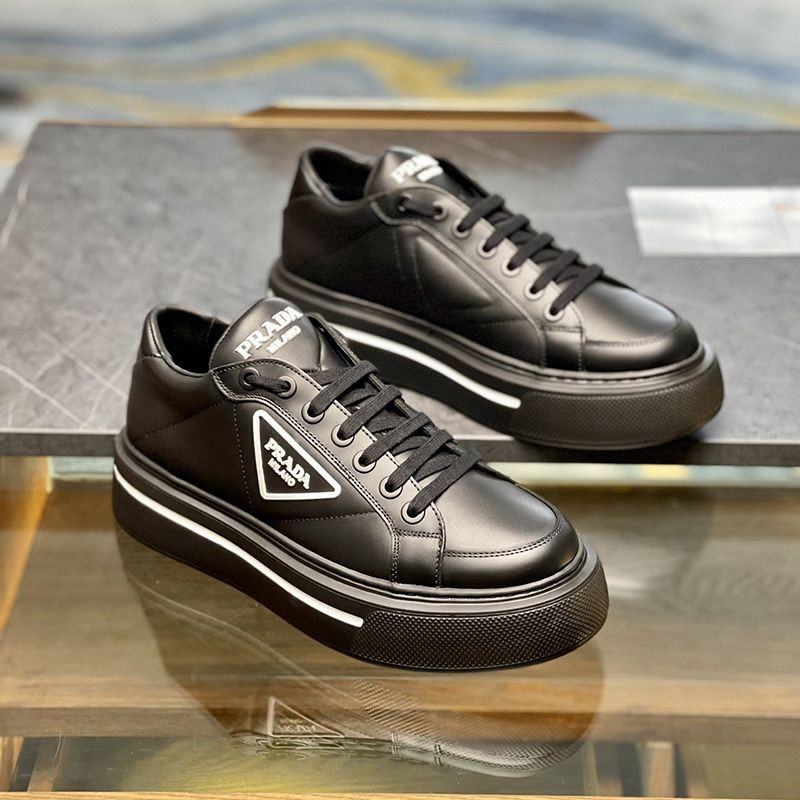 Rare color Prada leather sneakers replica puy19984 Rare color Prada leather sneakers replica puy19984