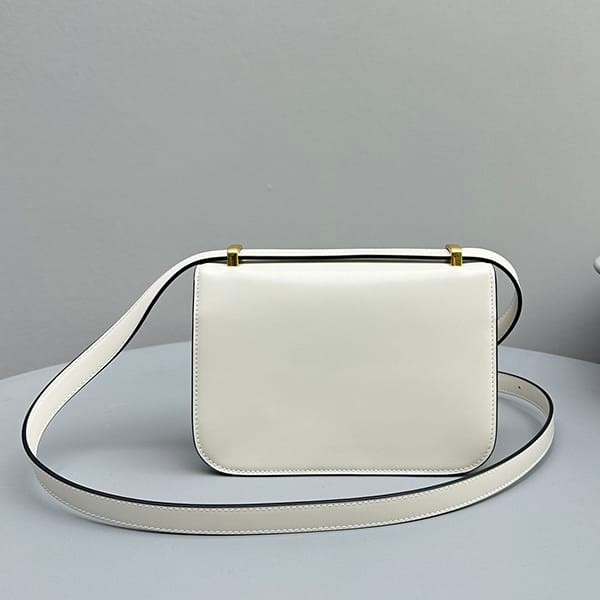 ★Safe and secure shipping with tracking Miu Miu leather shoulder bag replica myr51170