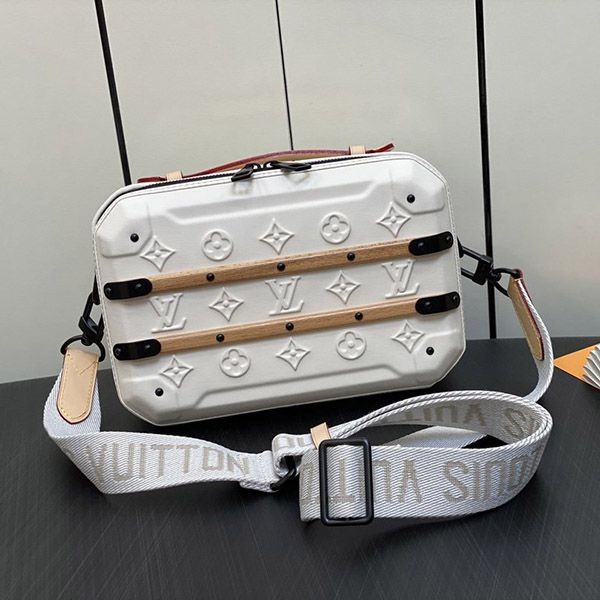 Luxury brand Louis Vuitton replica Future trunk vuu23394 Luxury brand Louis Vuitton replica Future trunk vuu23394