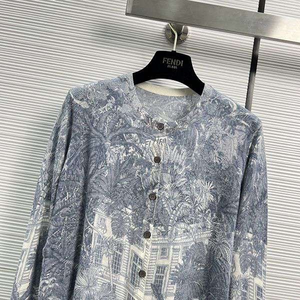 Fendi knit cardigan replica with the best texture fel28289