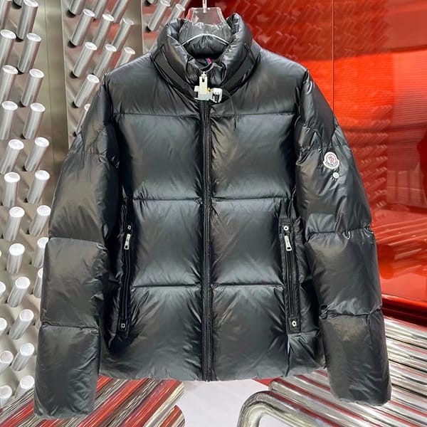 I definitely want it! Moncler Replica Michael Short Down Jacket moh39091 I definitely want it! Moncler Replica Michael Short Down Jacket moh39091