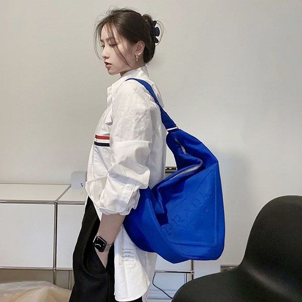 21-22AW Prada Triangle Canvas Bag Replica puq32331