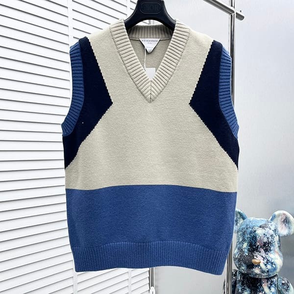 The hottest topic! Fake Bottega Veneta jacquard collar wool gilet vest bos45582