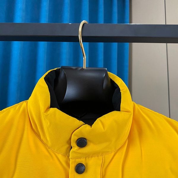 Classic and popular Canada Goose replica Freestyle vest down logo Cae56789