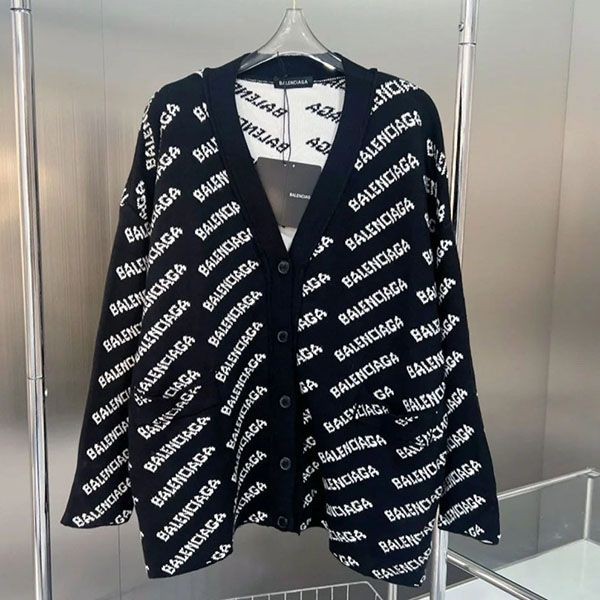 Balenciaga LOGO Cardigan Cotton Knit baj18575