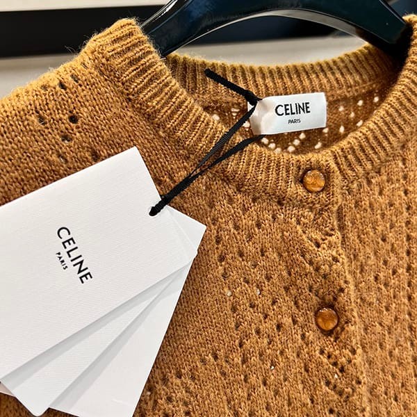 A nice Celine Triomphe cardigan replica AD0R533M04FG