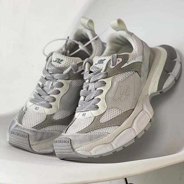 Balenciaga replica 3xl sneakers for men, available immediately baa38071