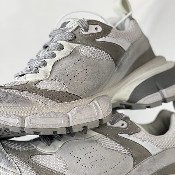 Balenciaga replica 3xl sneakers for men, available immediately baa38071