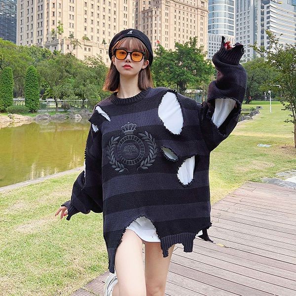 Balenciaga replica distressed sweater knit for men in grey baj07296 goes well with hard-to-find denim