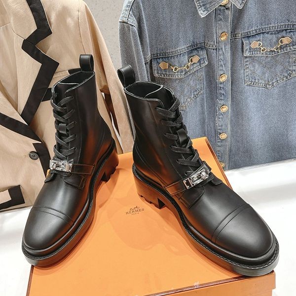 Hermes Funk Ankle Boots - Kelly Buckle and Notch eri70092