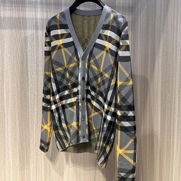 Burberry Wool Cashmere Cardigan Replica Baq80181