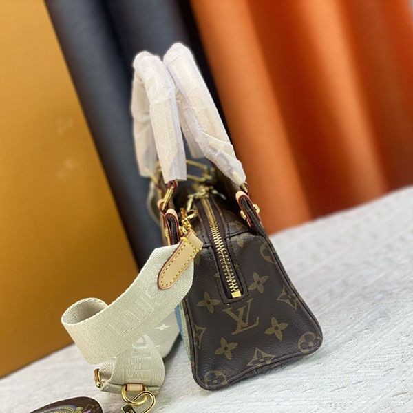 I definitely want it! Louis Vuitton On the Go EAST WEST handbag vug95902