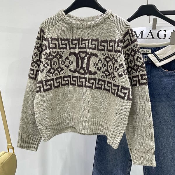 Eye-catching color Celine replica Triomphe crew neck sweater 2ADW6824V18TP