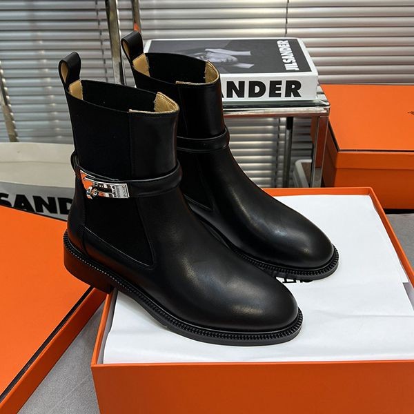 Stylish? [Hermes] Ankle boots N grade "Veo" Kelly buckle erv59014