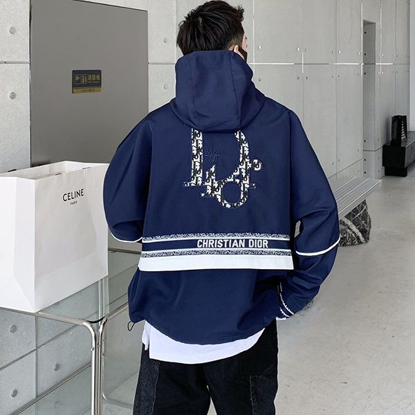 Hard to find Dior stylish logo jacket dev83357