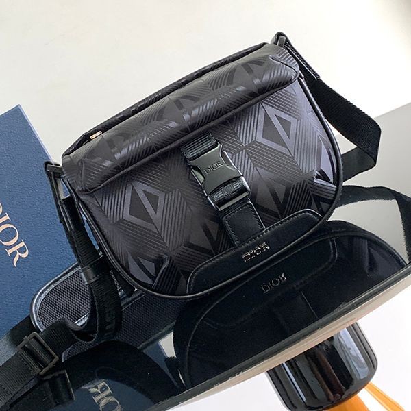 Dior EXPLORER Messenger Pouch Bag N Grade Oblique 2ESWS00