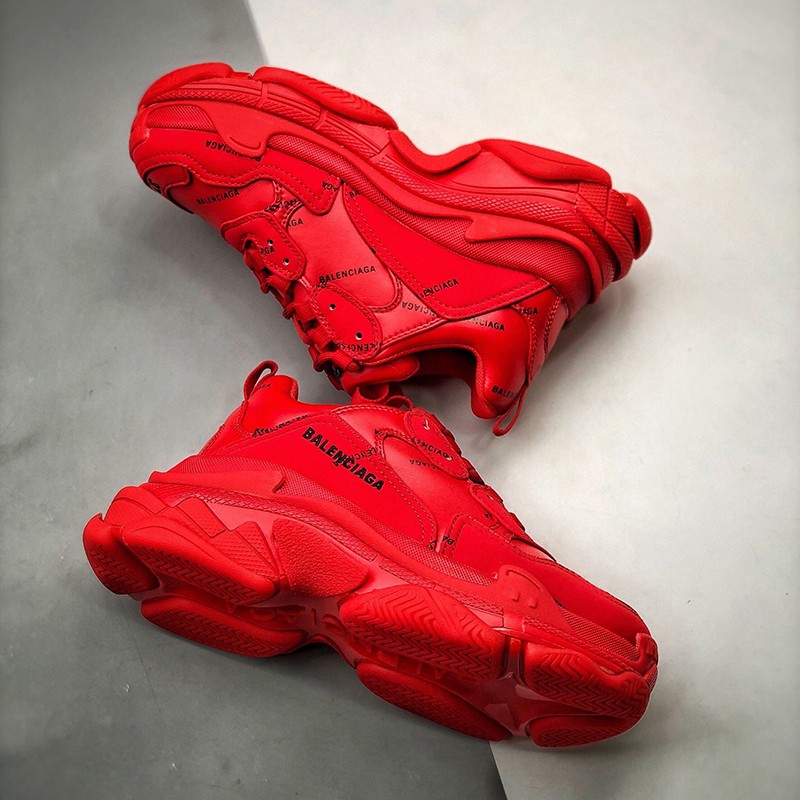 Extremely rare! Balenciaga Triple S fake sneakers bai86516 Extremely rare! Balenciaga Triple S fake sneakers bai86516