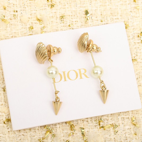 Dior shell earrings replica dek47794 Dior shell earrings replica dek47794