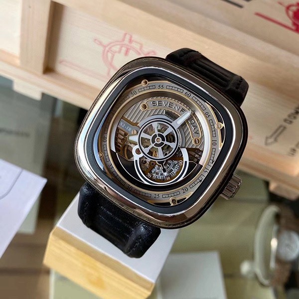 Seven Friday Replica Essence S2/01 sem46064