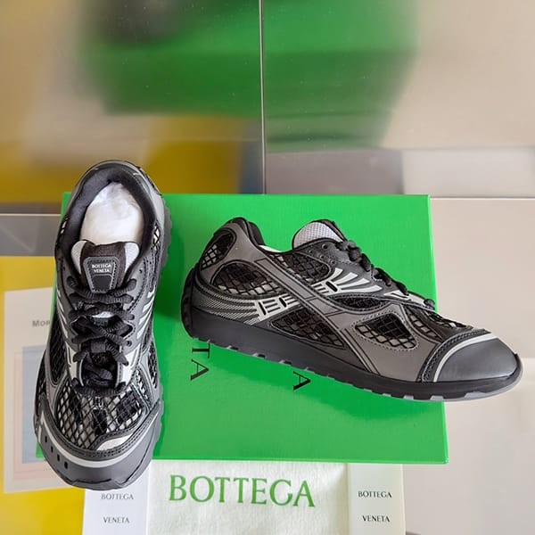 Easy to use Bottega Veneta fake Orbit Runner sneakers 741357V2X401000