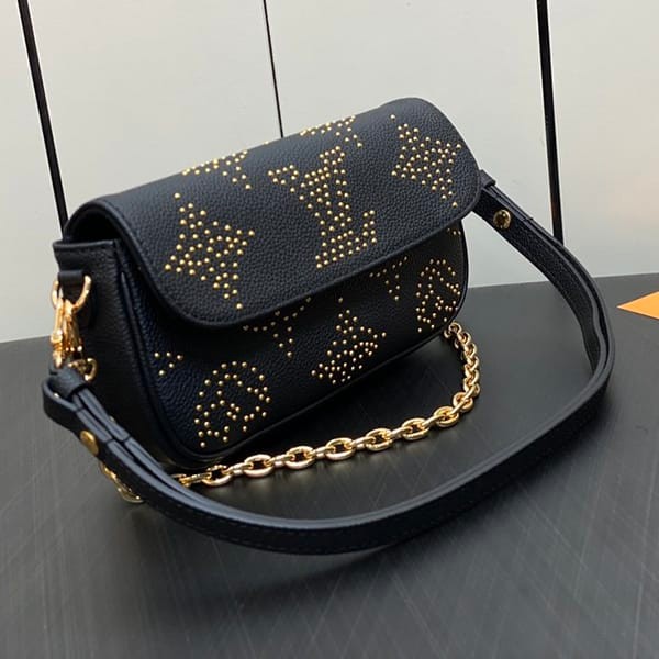 Very popular: Louis Vuitton replica wallet on chain Ivy bag M82653 Very popular: Louis Vuitton replica wallet on chain Ivy bag M82653