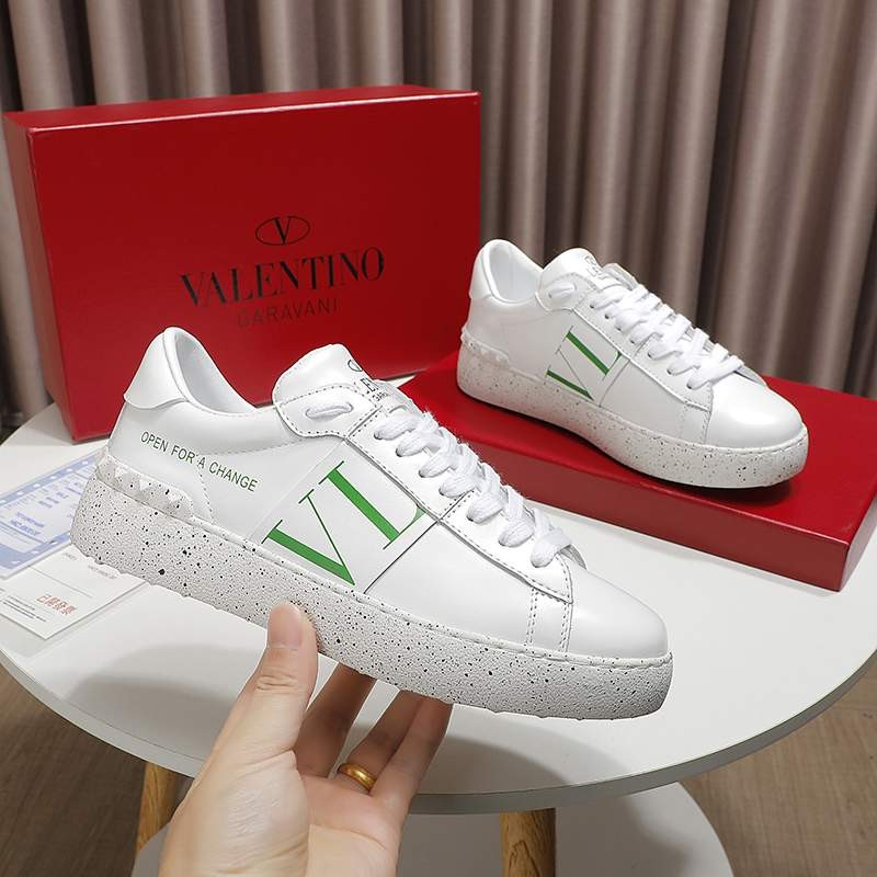 Very popular [Valentino] sneakers replica Vun50465
