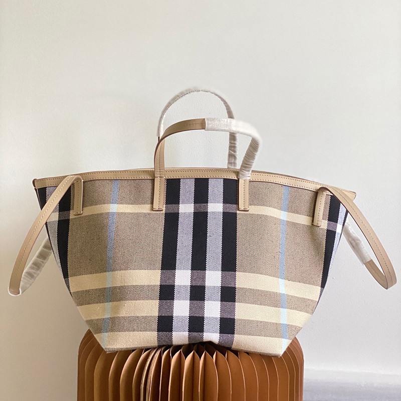 Very popular all over the world? [Burberry Tote Bag Replica] Medium Check Canvas Beach Bal86292