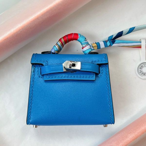 Immediate shipping Hermes Kelly Curiosite Charm Keychain eru11448