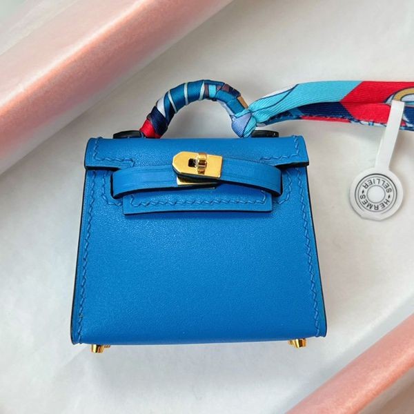 Immediate shipping Hermes Kelly Curiosite Charm Keychain eru11448