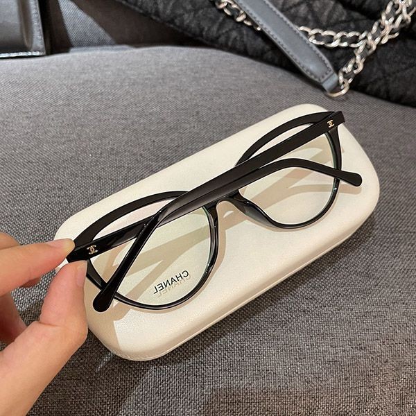 Nice Chanel chain frame sunglasses shk41333