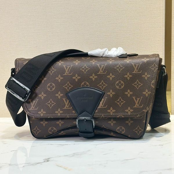 New limited edition Louis Vuitton Monogram Messenger Bag Replica M46685 New limited edition Louis Vuitton Monogram Messenger Bag Replica M46685