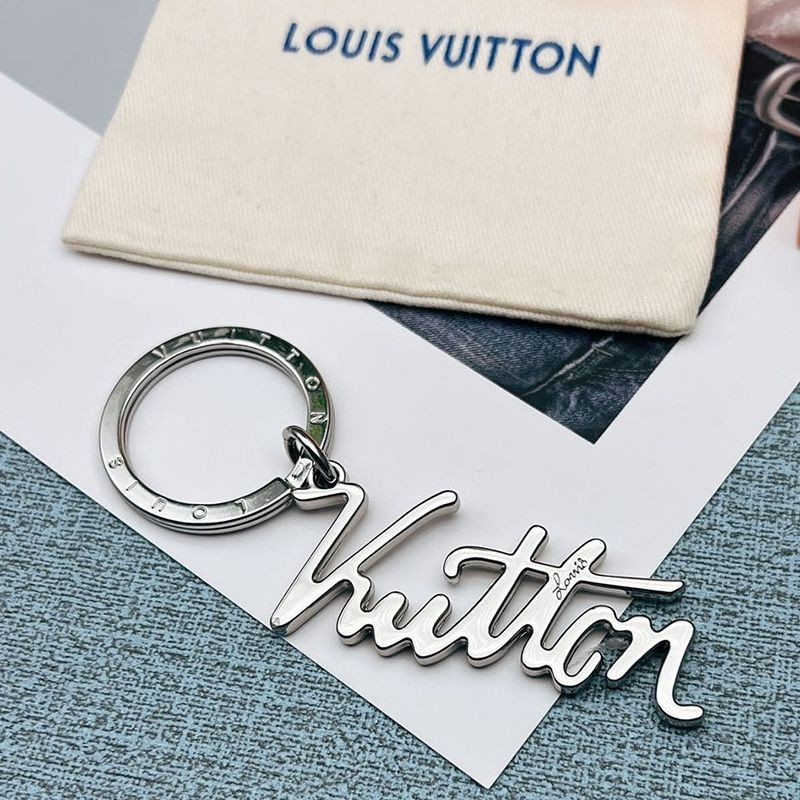 Eye-catching? Louis Vuitton bag charm copy keychain vup18589