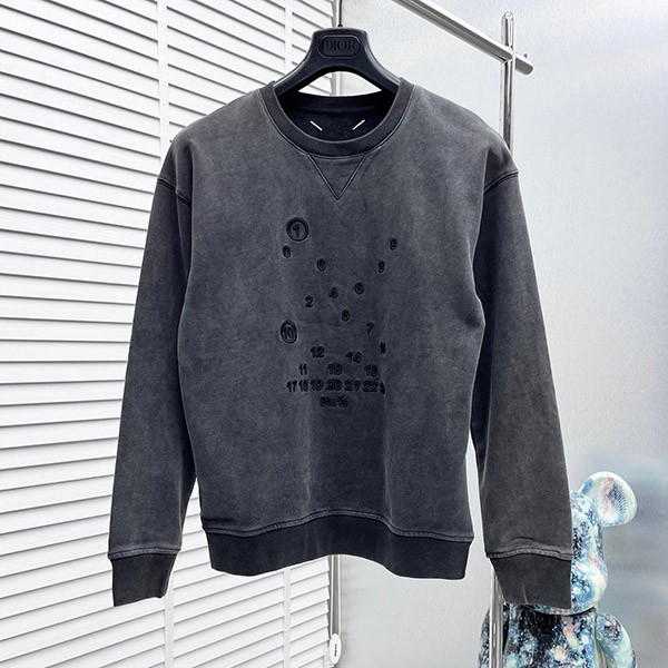 Maison Margiela Replica Logo Sweatshirt Black Maw23495 Maison Margiela Replica Logo Sweatshirt Black Maw23495