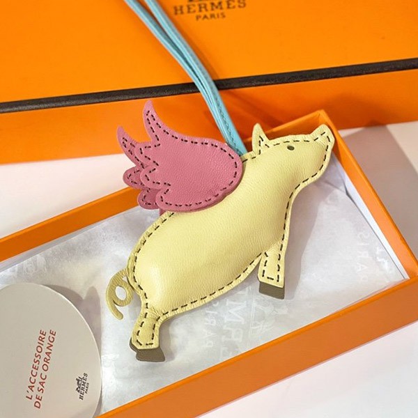 Hermes Flying Pig Bag Charm Replica erw23014