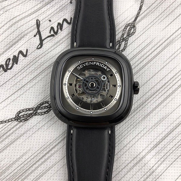 Seven Friday Replica Revolution sez13438