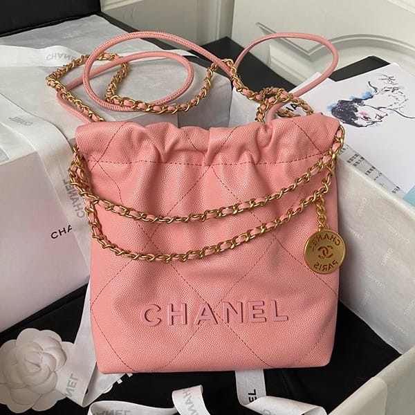 Tracking Chanel Replica 22 Mini Handbag Shoulder SHJ06804 Tracking Chanel Replica 22 Mini Handbag Shoulder SHJ06804