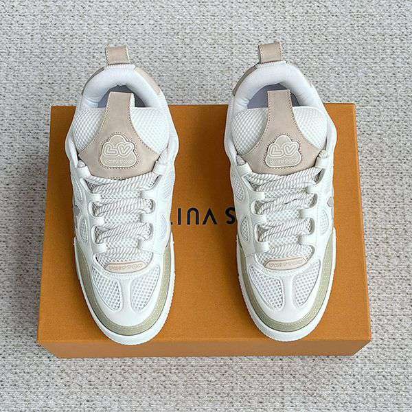 Louis Vuitton Men's LV Skate Line Sneakers Replica vug72531