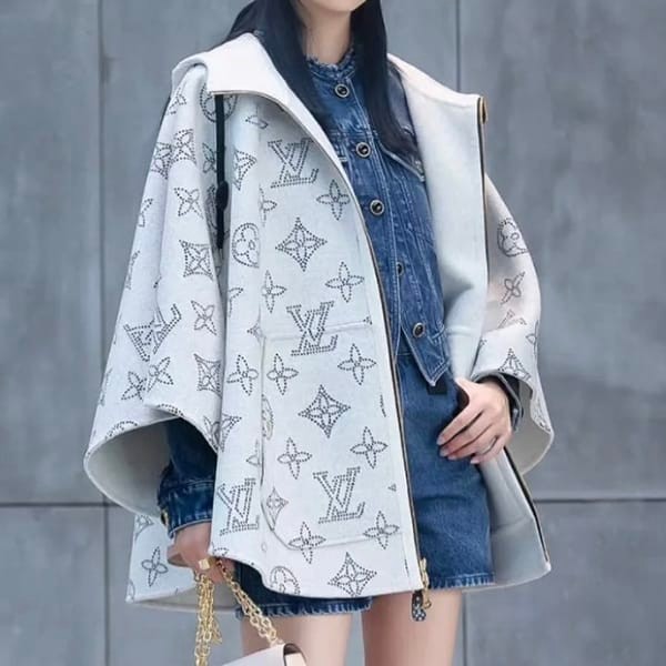 Louis Vuitton Zip-up Cape Coat Replica Sold Out vuu01960 Louis Vuitton Zip-up Cape Coat Replica Sold Out vuu01960