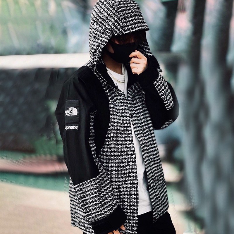 The rapidly growing popularity of Supreme North Face Fake Fleece Jacket Shi00363