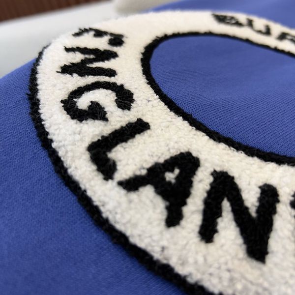 Burberry logo emblem embroidered sweatshirt Bal25223