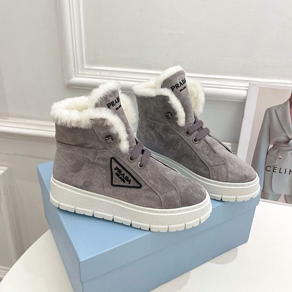 Classic and popular Prada fluffy short boots replica pul84228